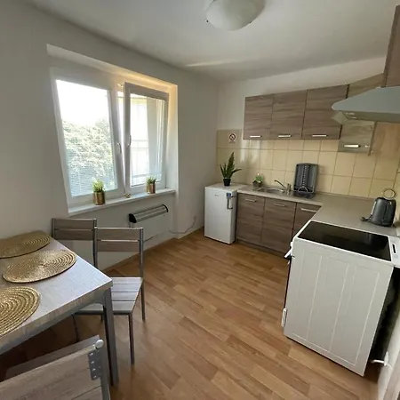 Apartmany - Skolni Хомутов Экстерьер фото