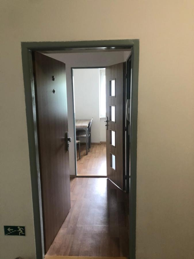 Apartment - Skolni
